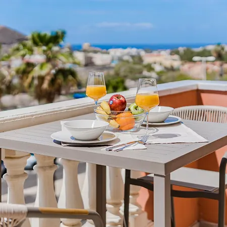 Summer Dreams Sea View Апартаменты Арона