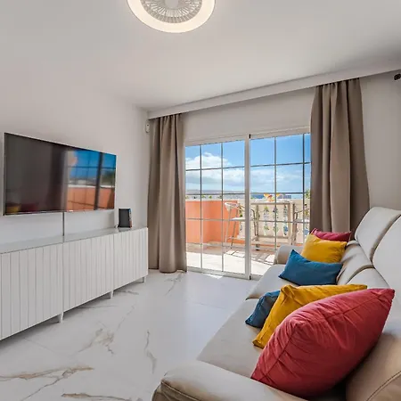 Апартаменты Summer Dreams Sea View Арона